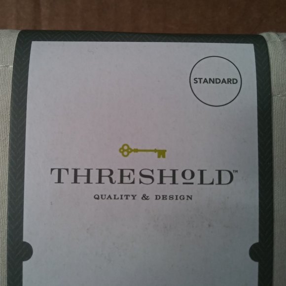 Threshold Ultra Soft Pillowcases (Standard, Chalk color) - Picture 3 of 9